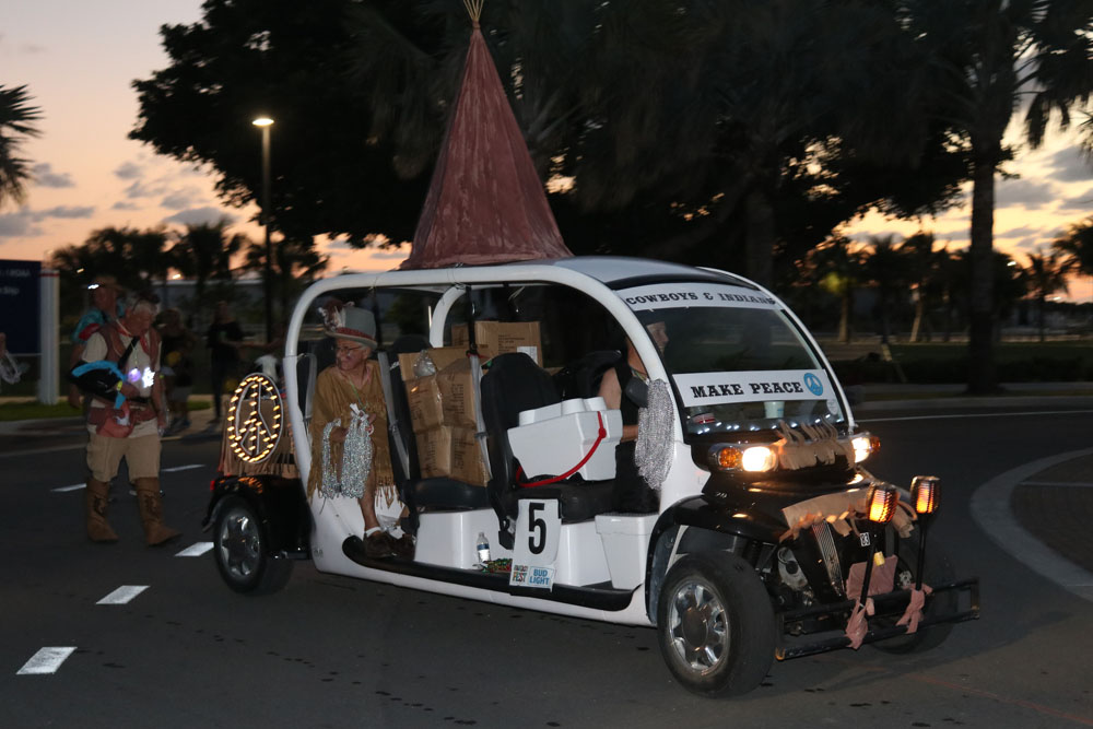 Fantasy Fest Parade 2018 photo - Duval Street, Key West
